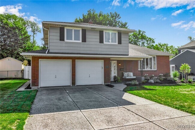 Foto del edificio - 55 Brooklane Dr