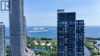 Building Photo - 2200-L2200 Lake Shore Blvd W