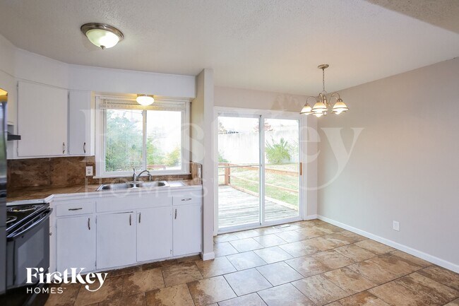 Foto del edificio - 5902 E 95th Terrace