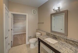 Building Photo - The Allure at Jefferson