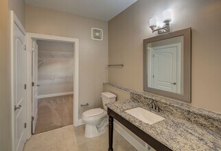 Building Photo - The Allure at Jefferson