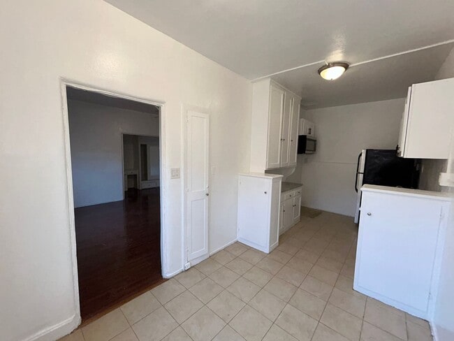 Interior Photo - Alexandria Gramercy, LLC