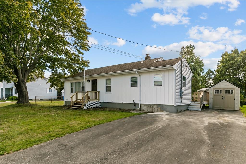 Primary Photo - 12 Phillips St