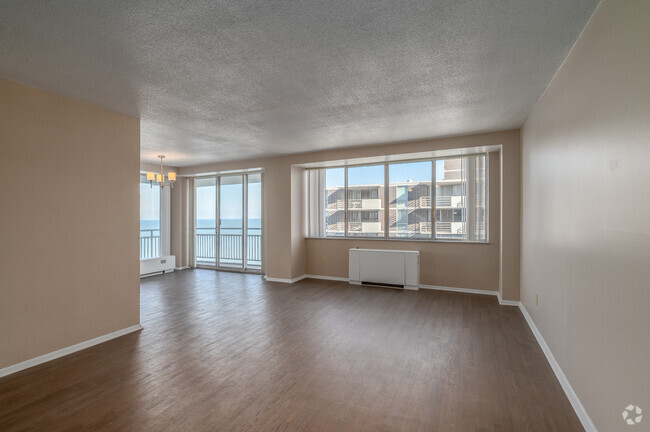 2 BD, 2 BA - 1105SF - Sala de estar - 12000 Edgewater