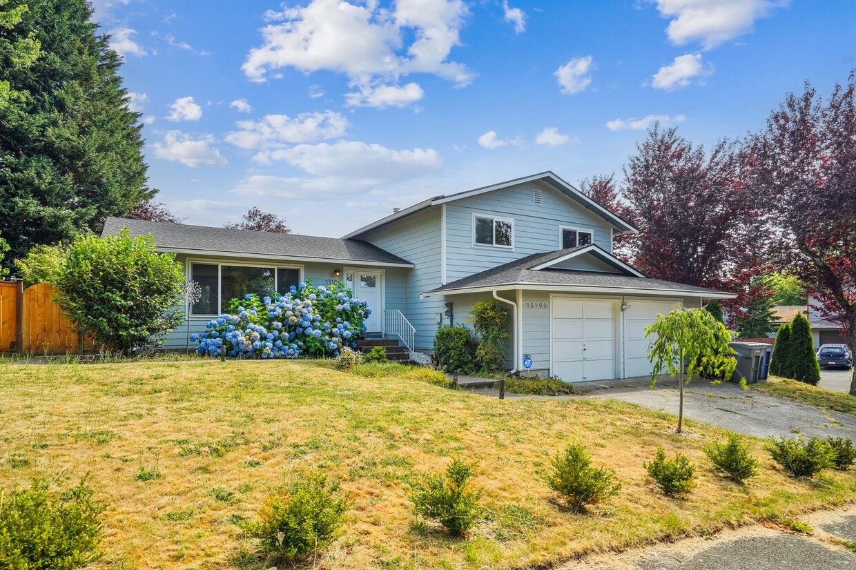 Foto principal - 13105 NE 135th St