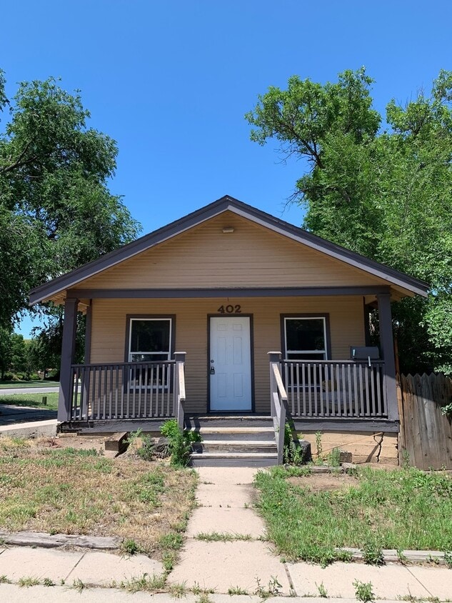 Primary Photo - Downtown 2 Bed Cottage near Everything!