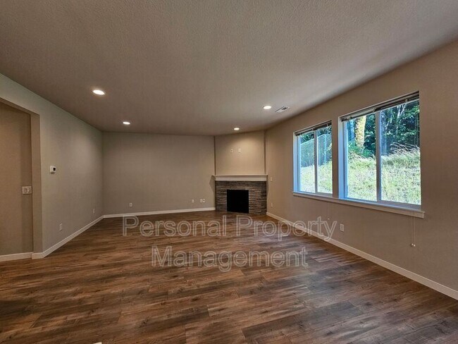 Foto del edificio - 1813 NE 169th St