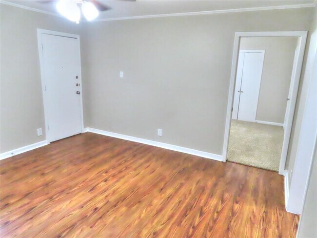 Foto del edificio - 2420 McDuffie St
