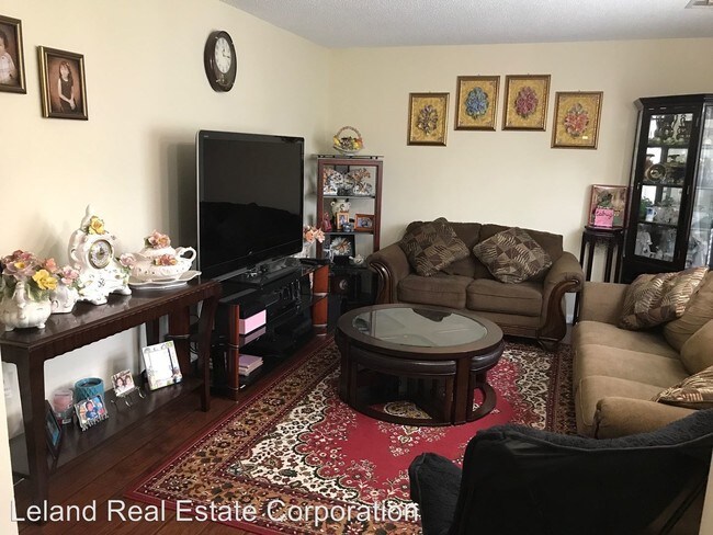 Building Photo - 3 br, 2.5 bath House - 1756 Aquamarine Drive