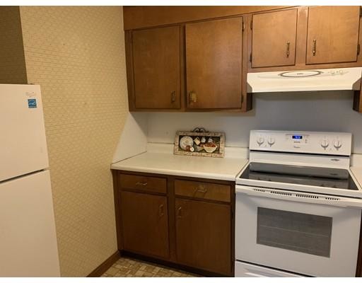 Foto del edificio - 130 Breckwood Cir