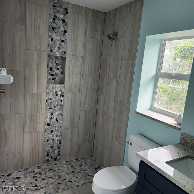 Foto del edificio - 5653 Genesee Pkwy