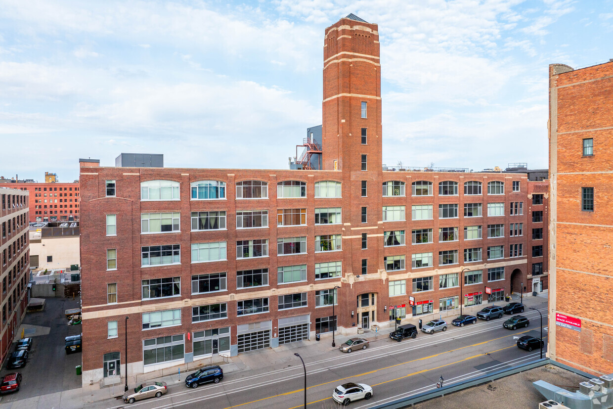 Primary Photo - Tower Lofts