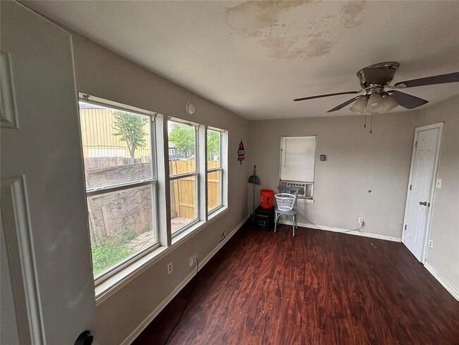 Foto del edificio - 1840 NW 12th St