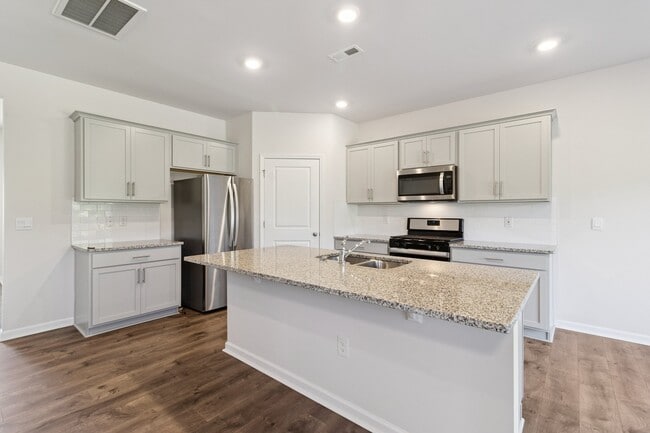 Building Photo - 65 Blue Aspen Dr