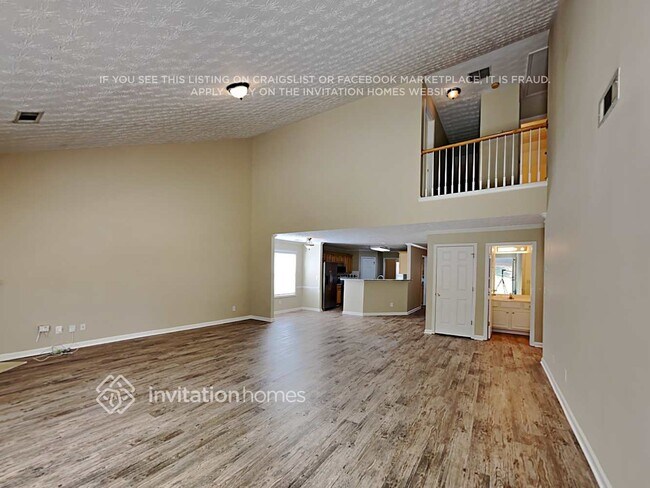 Building Photo - 1212 Liverpool Pointe