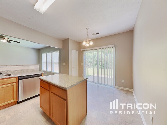 Foto del edificio - 1588 Thornwick Trace