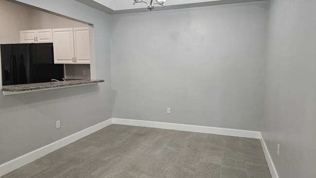 Building Photo - 110 SW 145th Dr