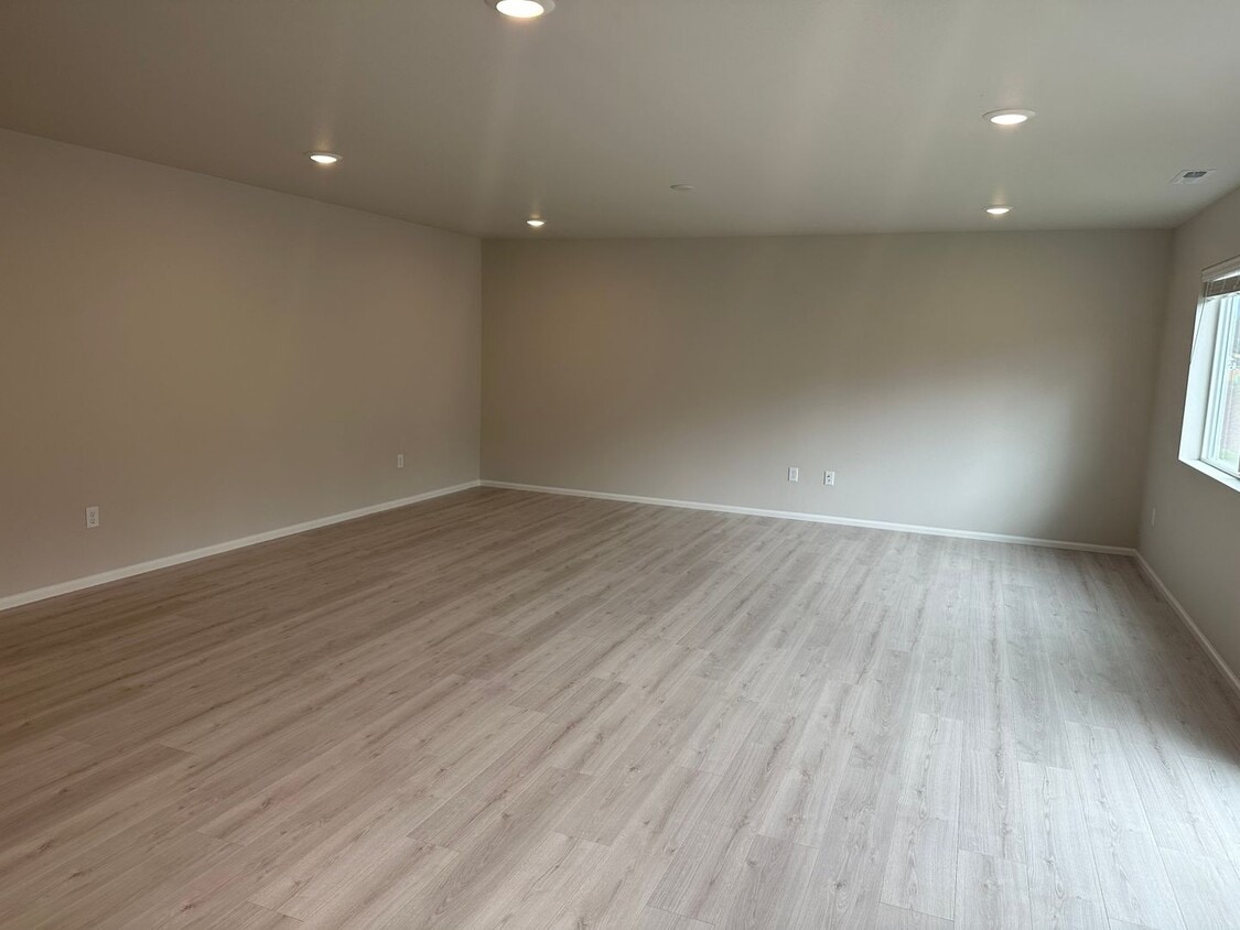 Brand new Lennar home in Belfair House Rental in Belfair, WA