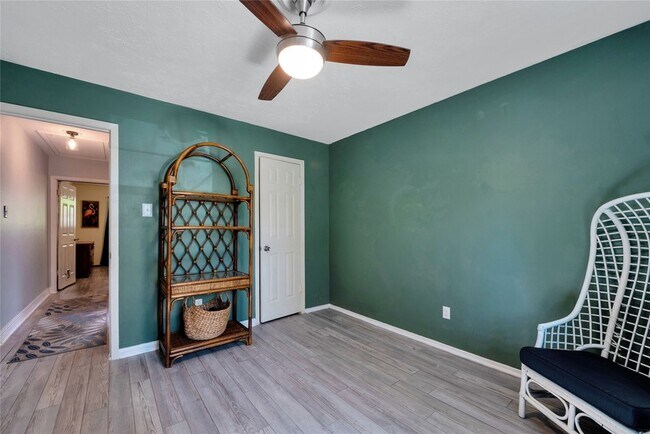 Foto del edificio - 116 W White Willow Cir