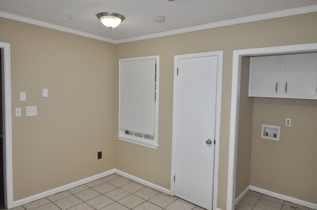 Foto del edificio - COMING SOON!!!