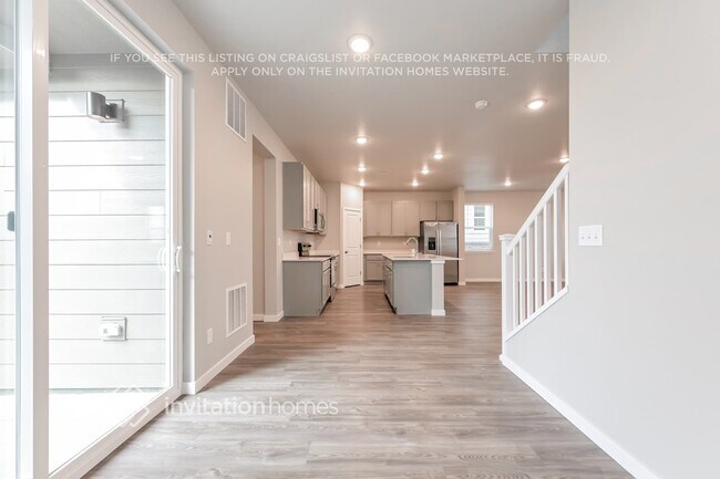 Foto del edificio - 4721 N Valdai Ct