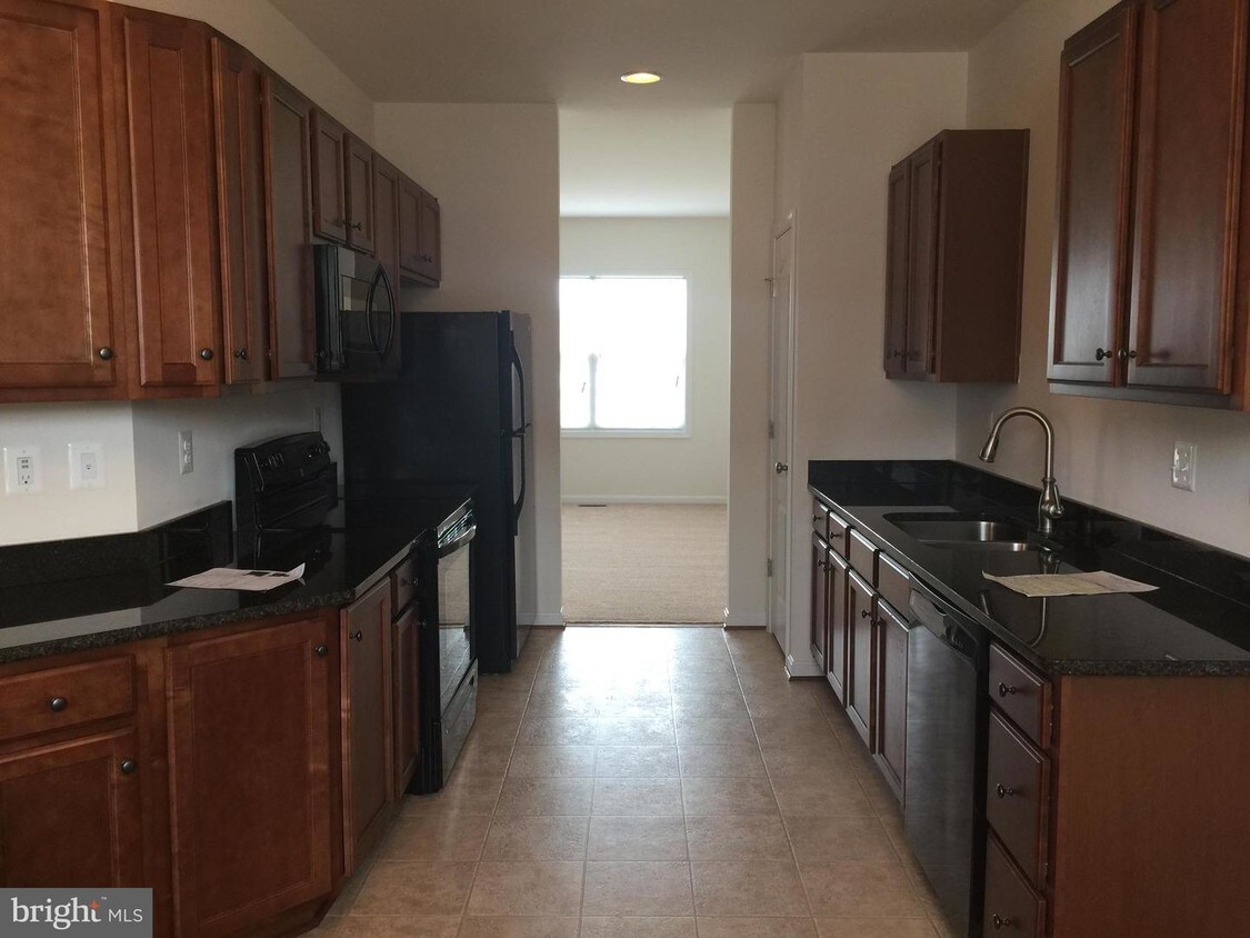 17273 Library Blvd, Ruther Glen, VA 22546 - Townhome Rentals in Ruther ...