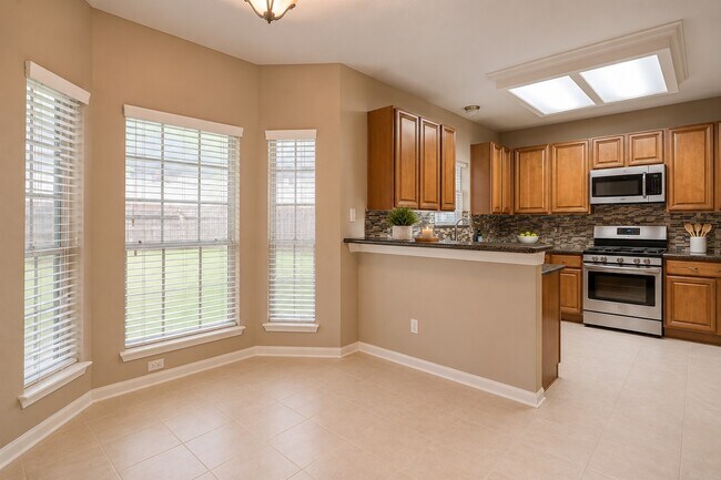 Foto del edificio - 24210 Schivener House Ln