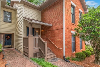 Building Photo - 508 Garden Ct