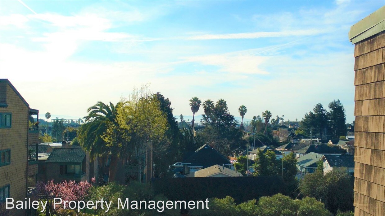 Primary Photo - 318 Soquel Ave