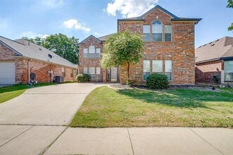 Building Photo - 5721 Starboardway Dr