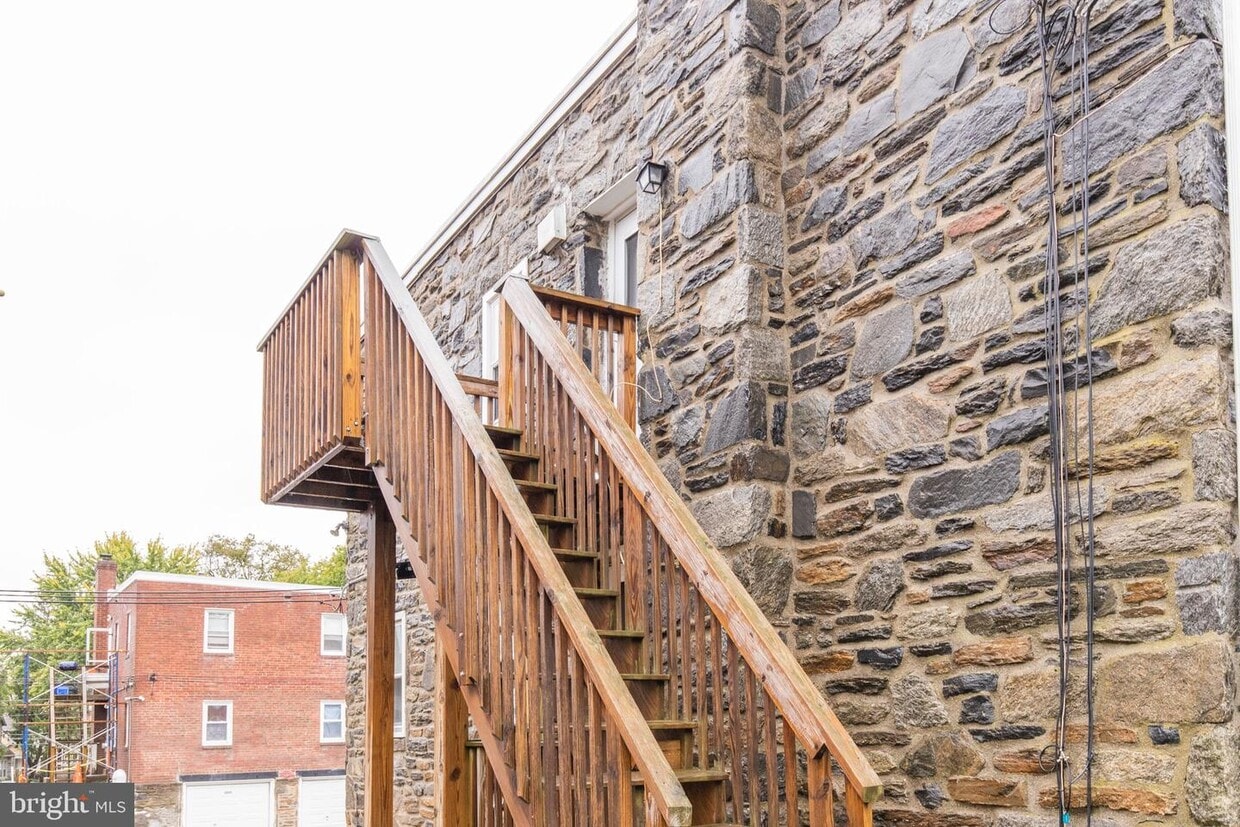 4004 Lasher Rd, Drexel Hill, PA 19026 Room for Rent in Drexel Hill