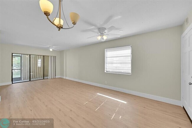 Building Photo - 9150 NW 38th Dr