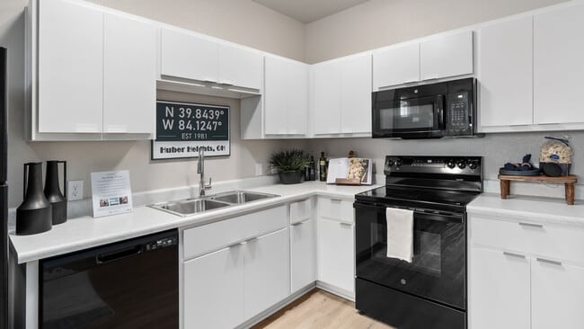 Building Photo - Authentix Huber Heights