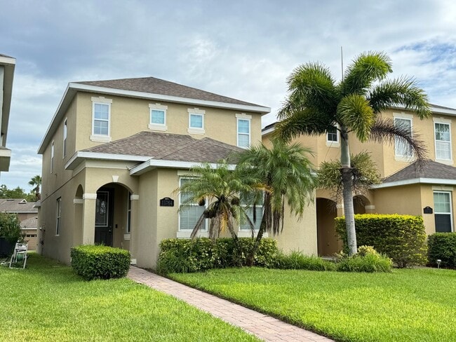 Building Photo - BEAUTIFUL AND BIG 4BED/2.5 BATH HOME in Signature Lakes!!!