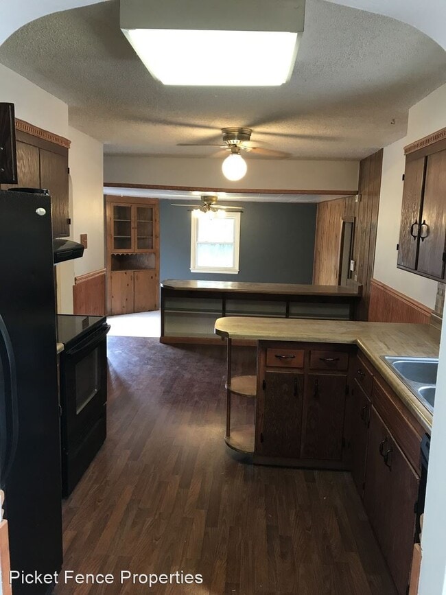 Building Photo - 3 br, 2 bath House - 1818 13th St.