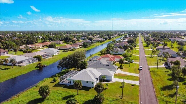 Foto del edificio - 202 Long Meadow Ln S