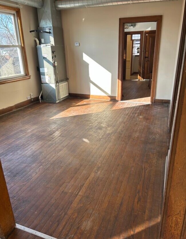 Foto del edificio - 1212 W 148th St