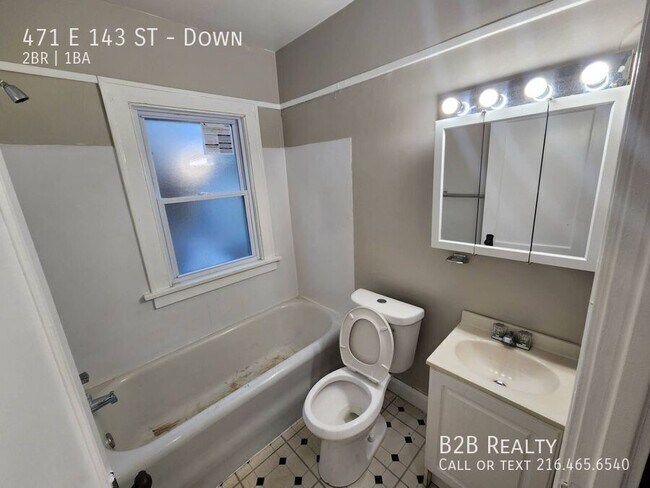 Building Photo - 471 E 143rd St