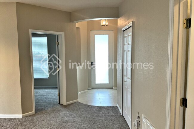 Building Photo - 4373 Collinwood Dr