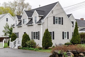 Building Photo - 348 Osgood St