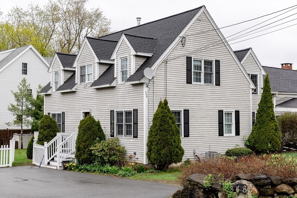 Foto principal - 348 Osgood St