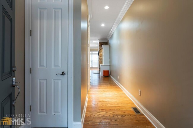 Foto del edificio - 5444 Wentworth St