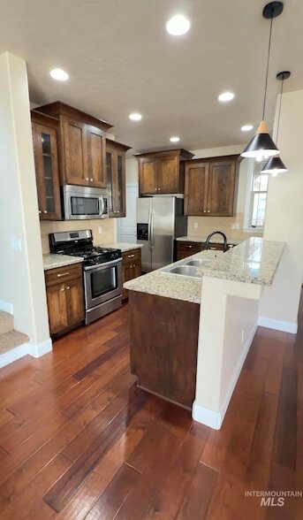 Foto del edificio - 4678 N Elmstone Ave