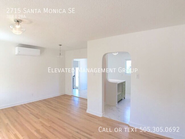 Foto del edificio - 2715 Santa Monica Ave SE