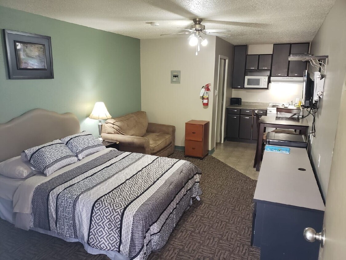 Photo principale - 10415 99 Ave
