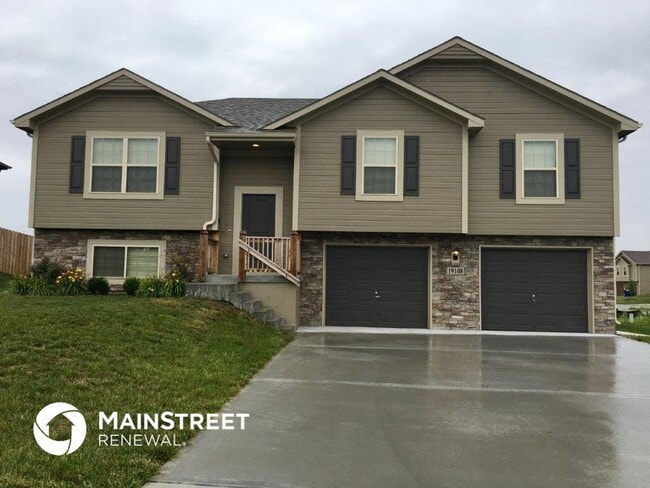 Building Photo - 19108 Switchgrass Dr