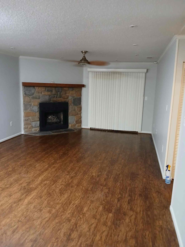 Foto principal - 405-A Harbison Blvd