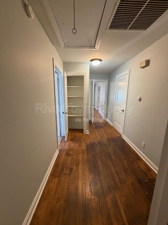 Foto del edificio - 1746 Eldridge Ave