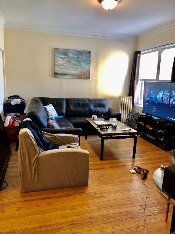 Foto del edificio - 2355 N Kenneth Ave