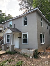 Building Photo - 815 Hunter St